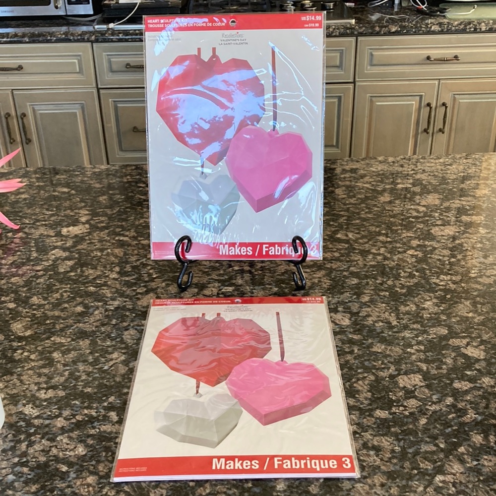 RECOLLECTIONS HEART SCULPTURE KIT LOT OF 2 NWT